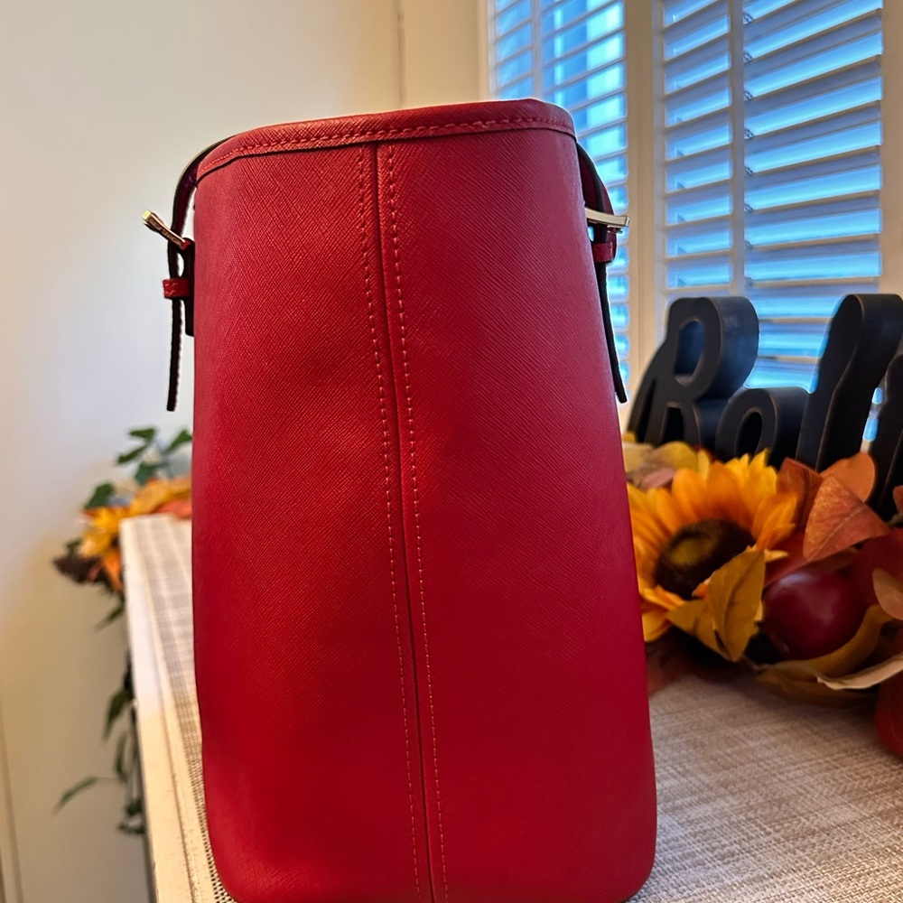 Michael Kors Vibrant Red Tote - Picture 3 of 9